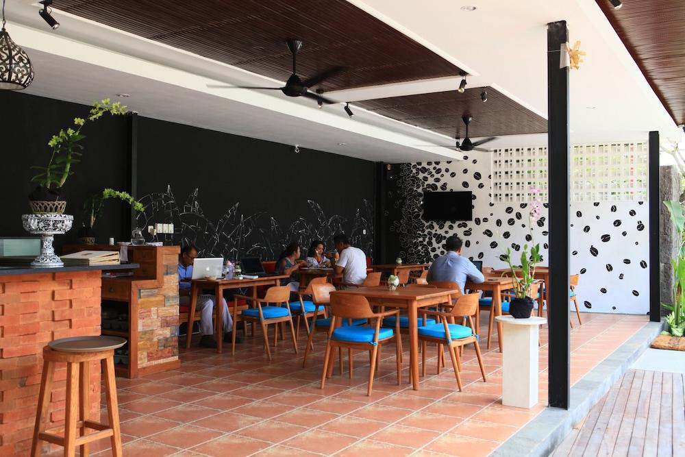 Freddies Resort & Villas Ubud Sukawati  Exterior photo
